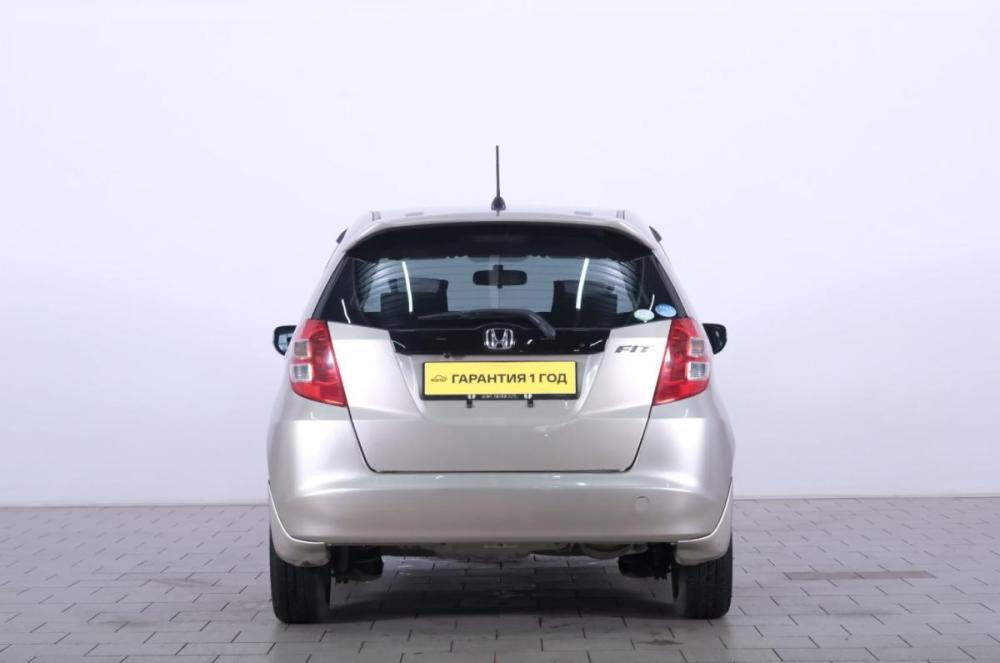 Honda Fit II Омск  - изображение 6