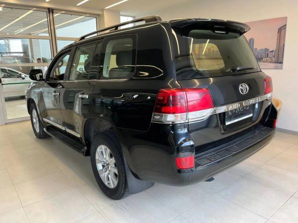 Toyota Land Cruiser 200 Series Рестайлинг 2 с пробегом 2019 года, цена 7 980 000 рублей, 57226 км, внедорожник, Автокод Объявления