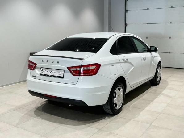 Lada (ВАЗ) Vesta I с пробегом 2019 года, цена 942 204 рубля, 123580 км, седан, Автокод Объявления