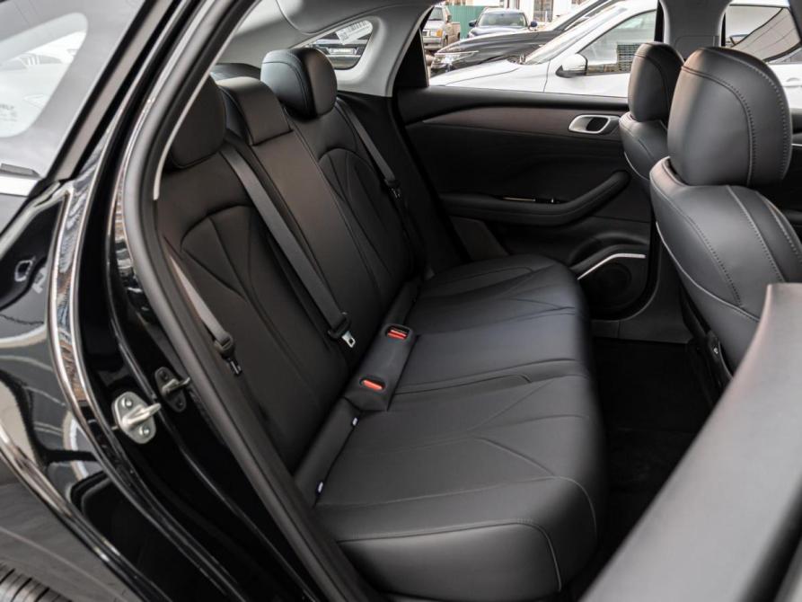Geely Galaxy Starshine 6 Краснодар  - изображение 7