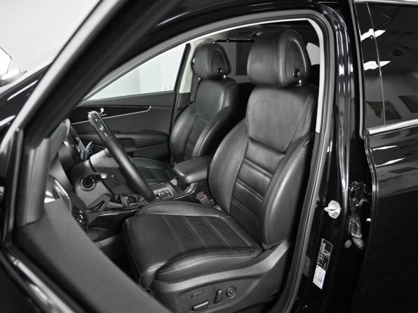 Kia Sorento III Prime Рестайлинг с пробегом 2017 года, цена 2 149 000 рублей, 152000 км, внедорожник, Автокод Объявления