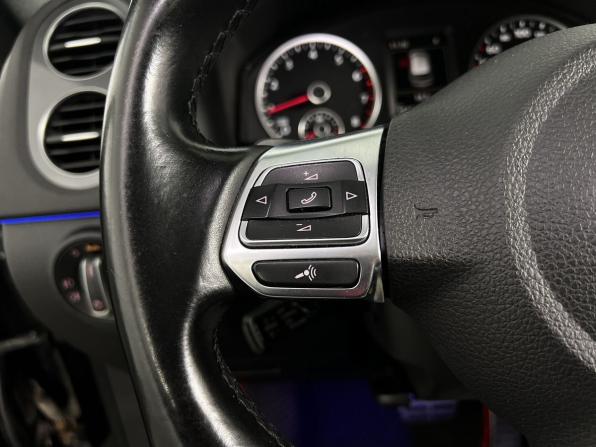Volkswagen Tiguan I Рестайлинг с пробегом 2015 года, цена 1 850 000 рублей, 158596 км, внедорожник, Автокод Объявления