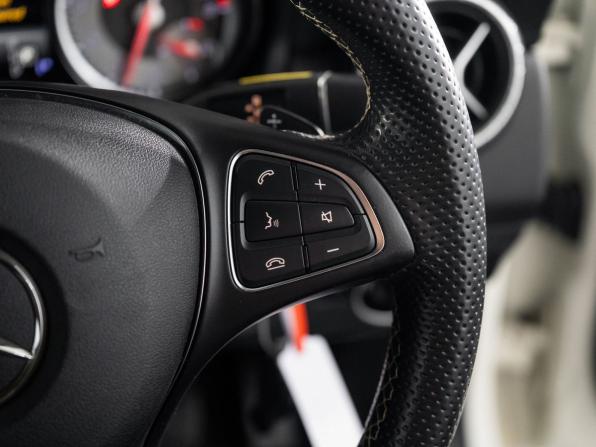 Mercedes-Benz CLA I (C117 X117) с пробегом 2015 года, цена 1 490 300 рублей, 83374 км, универсал, Автокод Объявления