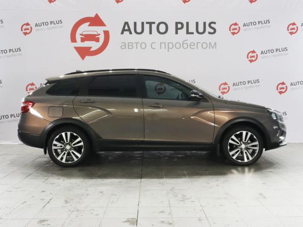 Lada (ВАЗ) Vesta I с пробегом 2018 года, цена 930 000 рублей, 110239 км, универсал, Автокод Объявления