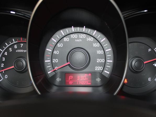Kia Rio III Рестайлинг с пробегом 2017 года, цена 1 199 900 рублей, 114223 км, хэтчбек, Автокод Объявления