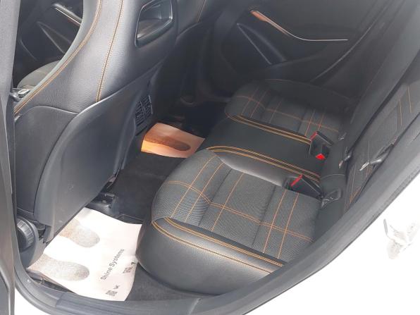 Mercedes-Benz CLA I (C117 X117) с пробегом 2015 года, цена 1 700 000 рублей, 131000 км, седан, Автокод Объявления