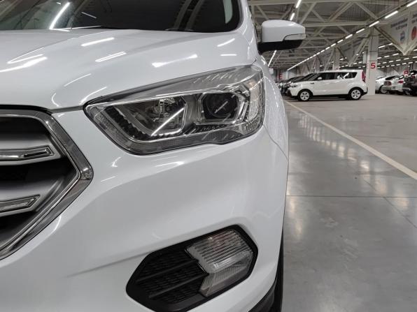 Ford Kuga II Рестайлинг с пробегом 2018 года, цена 1 702 000 рублей, 165056 км, внедорожник, Автокод Объявления