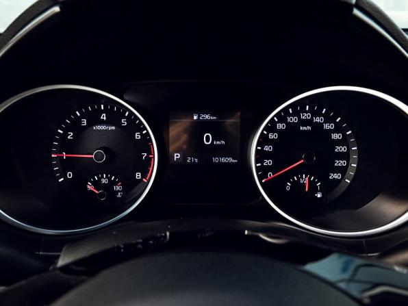 Kia Ceed III с пробегом 2019 года, цена 1 799 000 рублей, 101000 км, универсал, Автокод Объявления