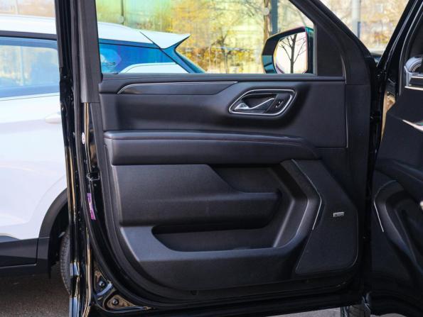 Chevrolet Tahoe V с пробегом 2023 года, цена 8 990 000 рублей, 50023 км, внедорожник, Автокод Объявления
