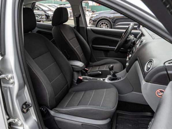 Ford Focus II Рестайлинг с пробегом 2008 года, цена 580 000 рублей, 164891 км, седан, Автокод Объявления