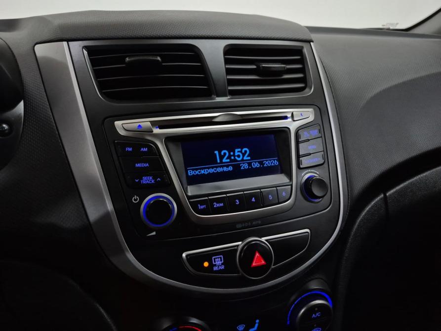 Hyundai Solaris I Рестайлинг Альметьевск  - изображение 17