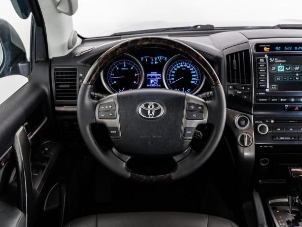 Toyota Land Cruiser 200 Series с пробегом 2008 года, цена 2 499 000 рублей, 255309 км, внедорожник, Автокод Объявления