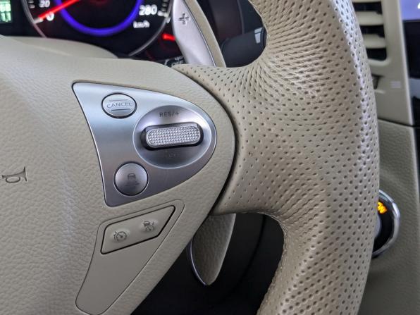 Infiniti FX II (S51) с пробегом 2011 года, цена 2 650 000 рублей, 107065 км, внедорожник, Автокод Объявления