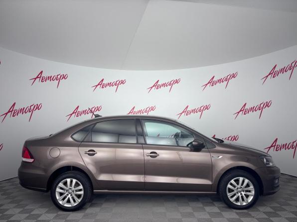 Volkswagen Polo V Рестайлинг с пробегом 2018 года, цена 1 249 000 рублей, 99796 км, седан, Автокод Объявления