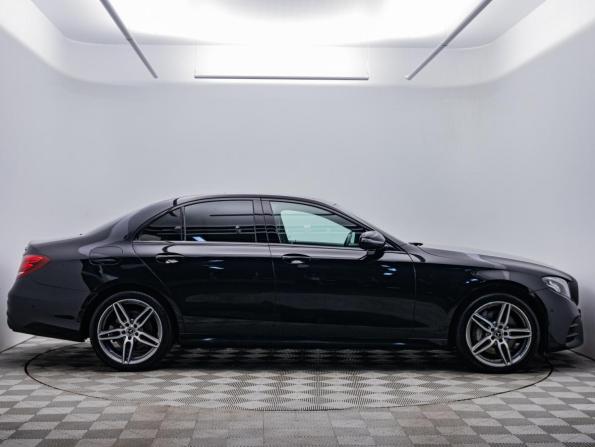 Mercedes-Benz E-Класс V (W213 S213 C238) с пробегом 2018 года, цена 3 824 000 рублей, 144746 км, седан, Автокод Объявления