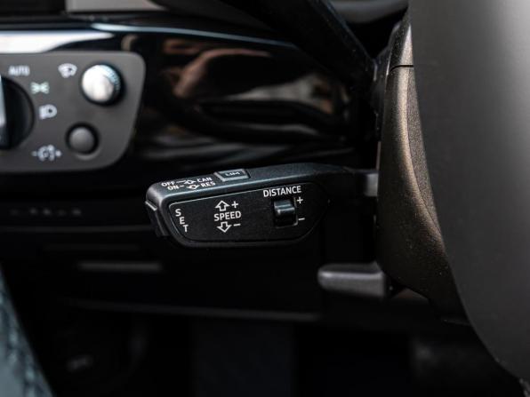 Audi A4 V (B9) Рестайлинг с пробегом 2021 года, цена 4 370 000 рублей, 96682 км, седан, Автокод Объявления