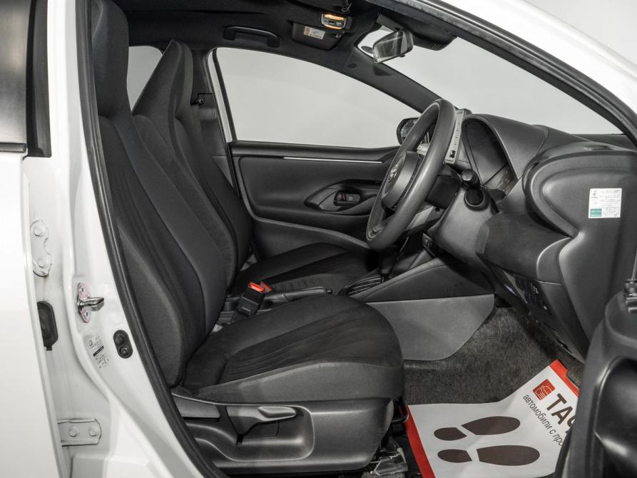 Toyota Yaris IV Иркутск  - изображение 5
