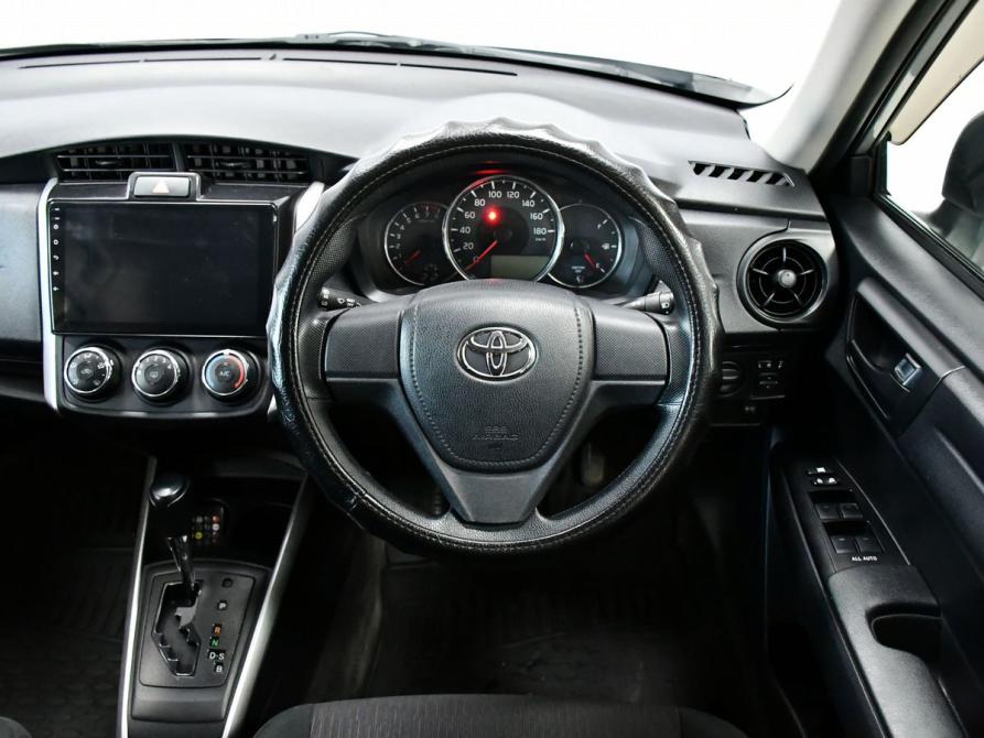 Toyota Corolla XI (E160 E170 E180) Рестайлинг 1 Новосибирск  - изображение 13