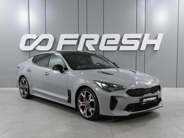 Kia Stinger I с пробегом 2018 года, цена 3 999 000 рублей, 60764 км, лифтбек, Автокод Объявления