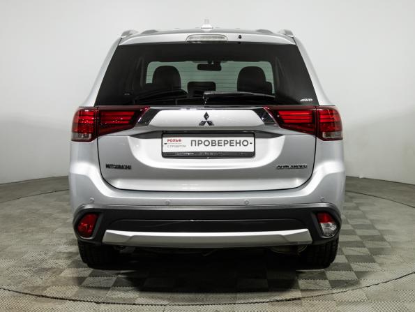 Mitsubishi Outlander III Рестайлинг 2 с пробегом 2017 года, цена 1 569 700 рублей, 183457 км, внедорожник, Автокод Объявления
