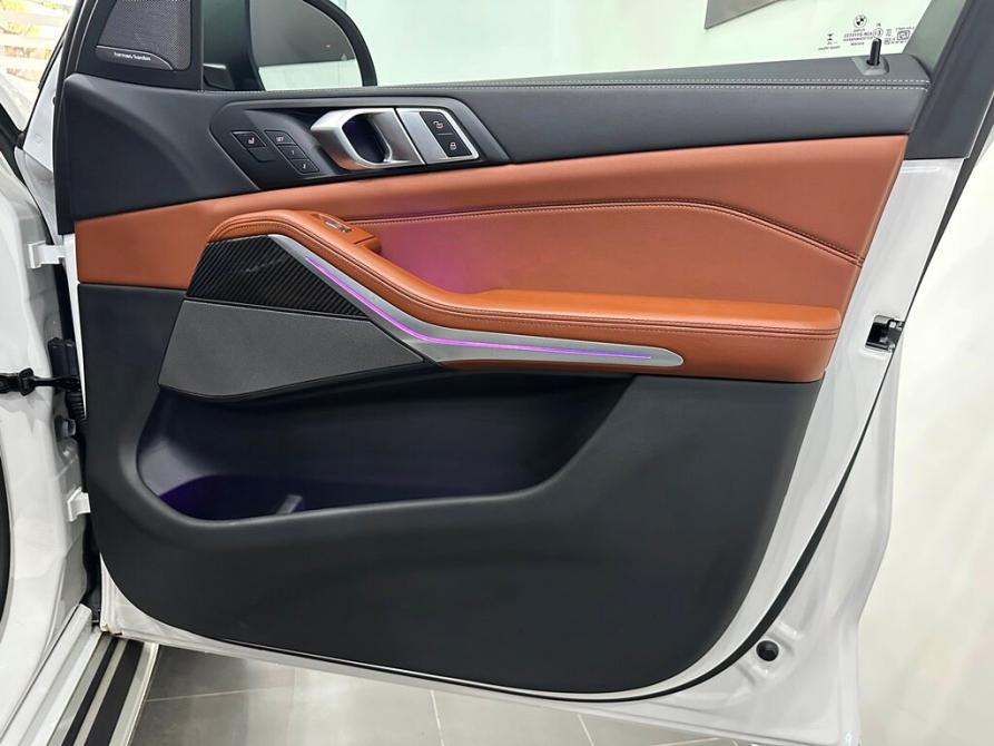 BMW X7 I (G07) Рестайлинг Новосибирск  - изображение 32