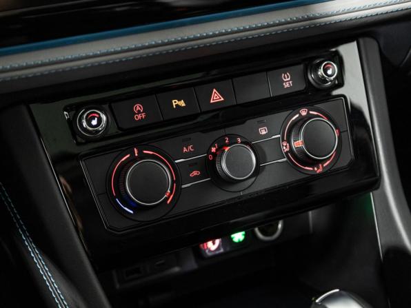 Jetta VS5 I Рестайлинг с пробегом 2023 года, цена 2 199 700 рублей, 13056 км, внедорожник, Автокод Объявления