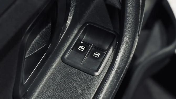 Skoda Fabia II Рестайлинг с пробегом 2012 года, цена 470 000 рублей, 216558 км, хэтчбек, Автокод Объявления