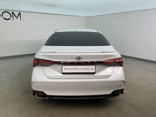 Toyota Avalon V с пробегом 2022 года, цена 3 197 700 рублей, 84751 км, седан, Автокод Объявления