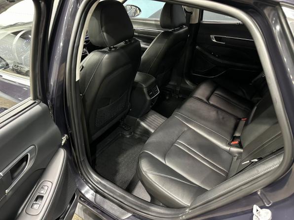 Hyundai Sonata VIII (DN8) с пробегом 2023 года, цена 2 655 000 рублей, 41820 км, седан, Автокод Объявления