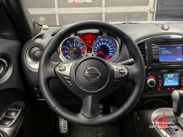 Nissan Juke I с пробегом 2013 года, цена 1 149 000 рублей, 140000 км, внедорожник, Автокод Объявления