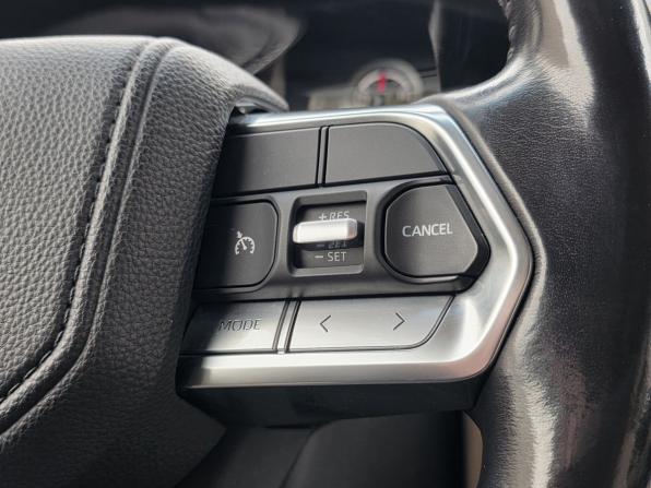 Toyota Land Cruiser 300 Series с пробегом 2021 года, цена 8 100 000 рублей, 164190 км, внедорожник, Автокод Объявления