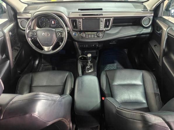 Toyota RAV4 IV (XA40) Рестайлинг с пробегом 2018 года, цена 2 895 000 рублей, 116684 км, внедорожник, Автокод Объявления
