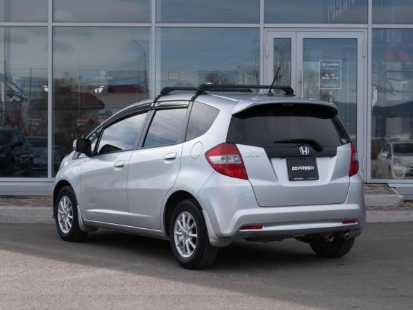 Honda Fit II с пробегом 2012 года, цена 901 000 рублей, 115112 км, хэтчбек, Автокод Объявления