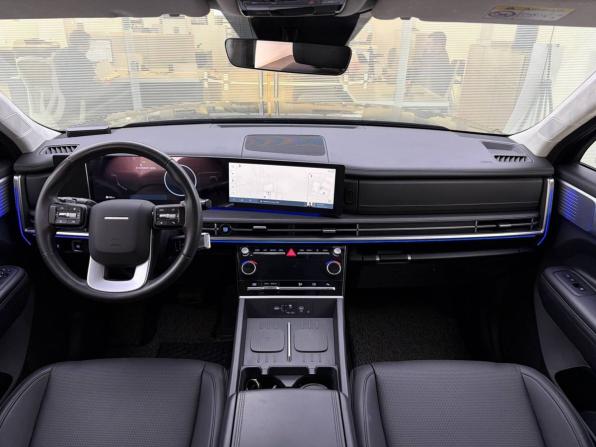 Hyundai Santa Fe V (MX5) с пробегом 2024 года, цена 4 899 000 рублей, 28000 км, внедорожник, Автокод Объявления