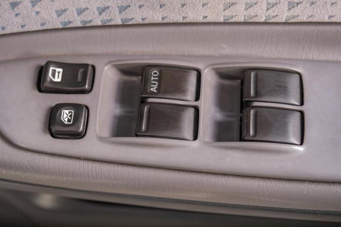 Nissan Avenir II (W11) с пробегом 2000 года, цена 299 000 рублей, 430000 км, универсал, Автокод Объявления