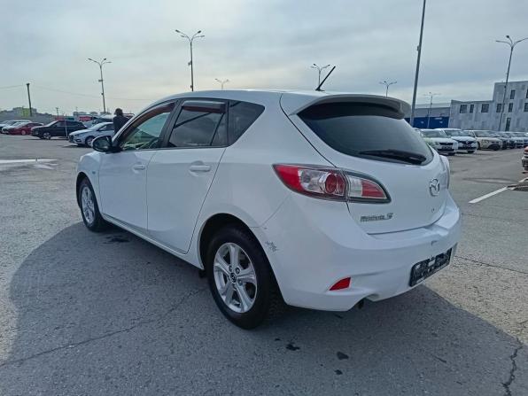 Mazda 3 II (BL) Рестайлинг с пробегом 2012 года, цена 999 001 рубль, 113423 км, хэтчбек, Автокод Объявления