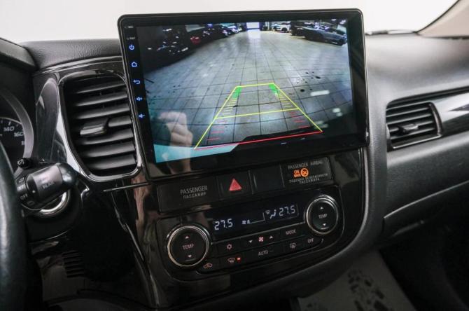 Mitsubishi Outlander III Рестайлинг 2 с пробегом 2015 года, цена 1 999 000 рублей, 286000 км, внедорожник, Автокод Объявления