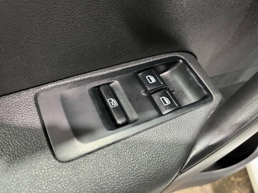 Volkswagen Polo V Рестайлинг Пермь  - изображение 15