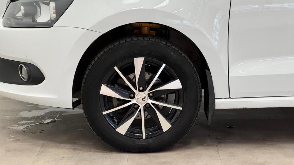 Volkswagen Polo V Киров  - изображение 16