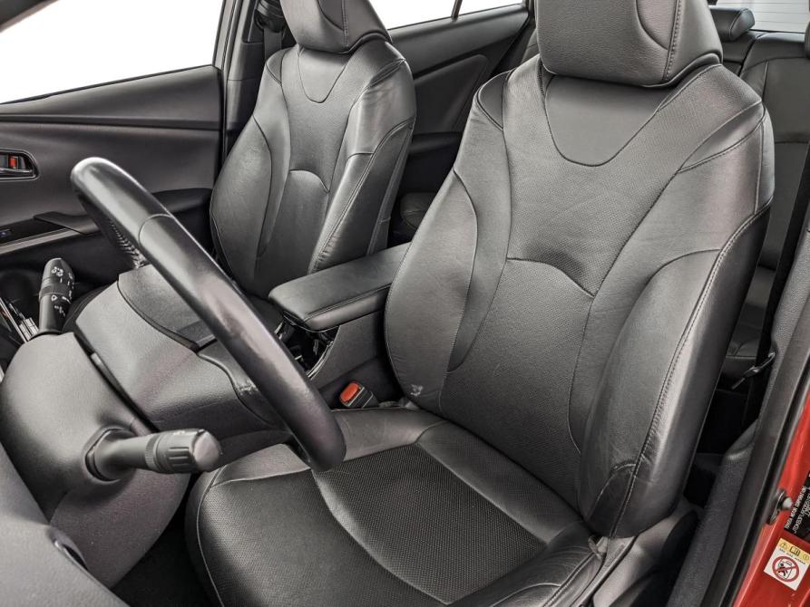 Toyota Prius IV (XW50) Москва  - изображение 20