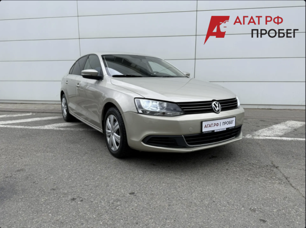 Volkswagen Jetta VI с пробегом 2013 года, цена 990 000 рублей, 298715 км, седан, Автокод Объявления