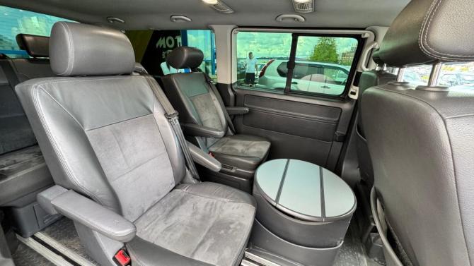 Volkswagen Multivan T5 Рестайлинг с пробегом 2012 года, цена 2 800 000 рублей, 432881 км, минивэн, Автокод Объявления