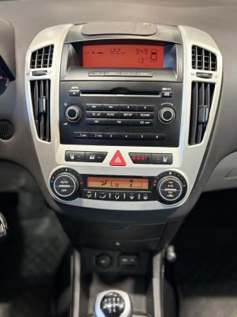 Kia Ceed I с пробегом 2008 года, цена 729 000 рублей, 191099 км, универсал, Автокод Объявления