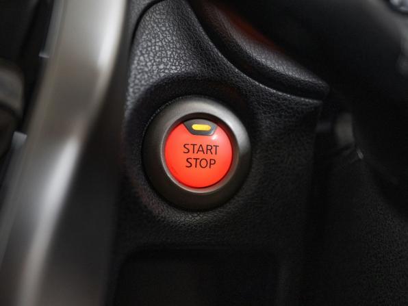 Nissan Note II Рестайлинг с пробегом 2016 года, цена 950 500 рублей, 145670 км, хэтчбек, Автокод Объявления