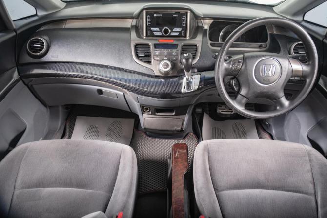 Honda Odyssey III с пробегом 2004 года, цена 889 000 рублей, 102000 км, компактвэн, Автокод Объявления