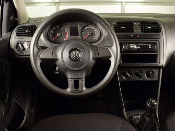 Volkswagen Polo V с пробегом 2014 года, цена 839 995 рублей, 47728 км, седан, Автокод Объявления