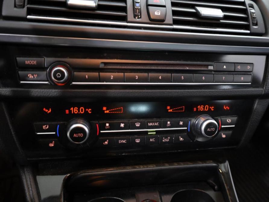 BMW 5 серии VI (F10/F11/F07) Рестайлинг Ростов-на-Дону  - изображение 15