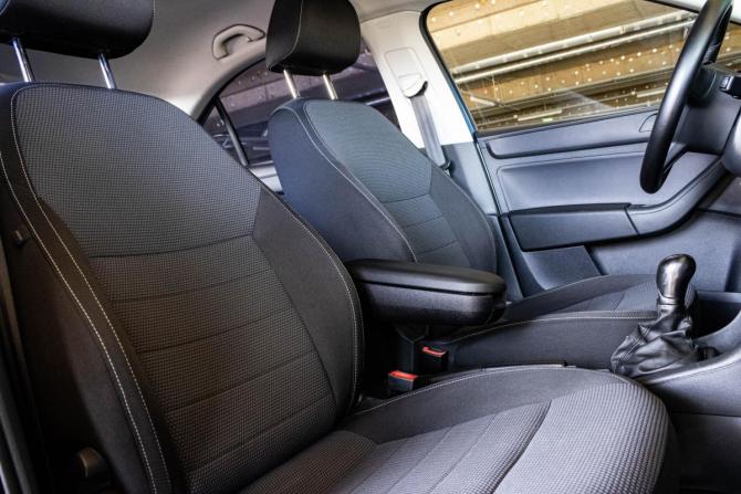 Skoda Rapid I с пробегом 2014 года, цена 1 085 000 рублей, 83406 км, лифтбек, Автокод Объявления