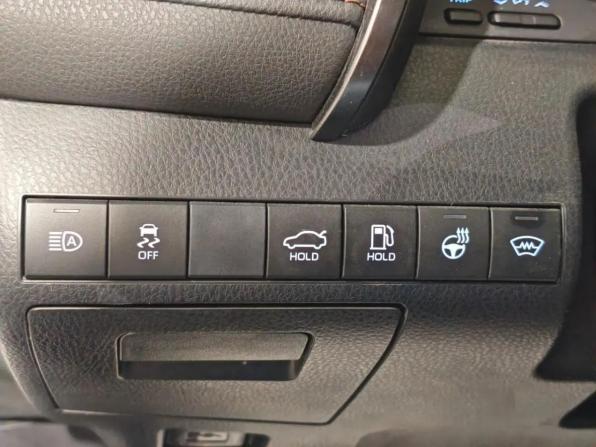 Toyota Camry VIII (XV70) с пробегом 2019 года, цена 2 599 000 рублей, 128639 км, седан, Автокод Объявления