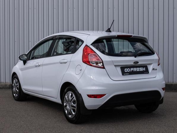 Ford Fiesta Mk6 Рестайлинг с пробегом 2016 года, цена 799 000 рублей, 123750 км, хэтчбек, Автокод Объявления